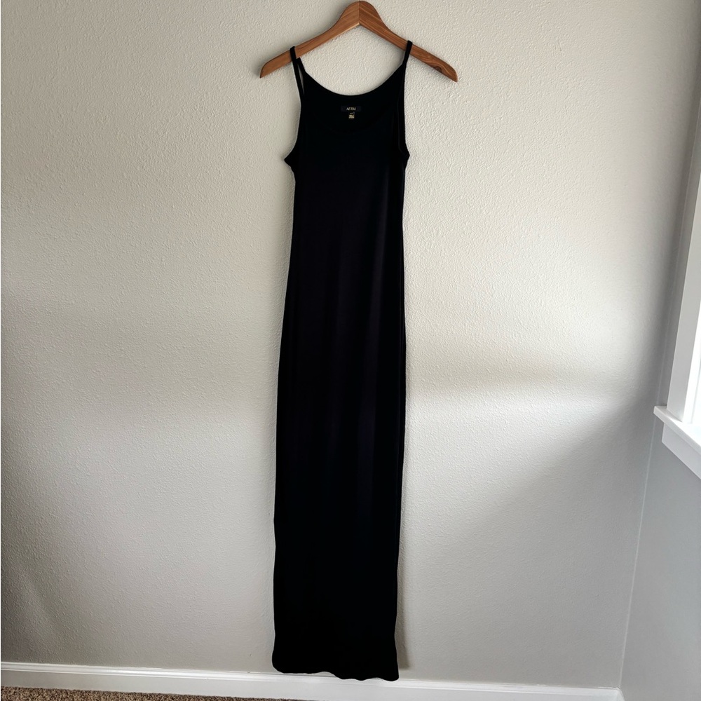 Sold - Picture 2 of 6